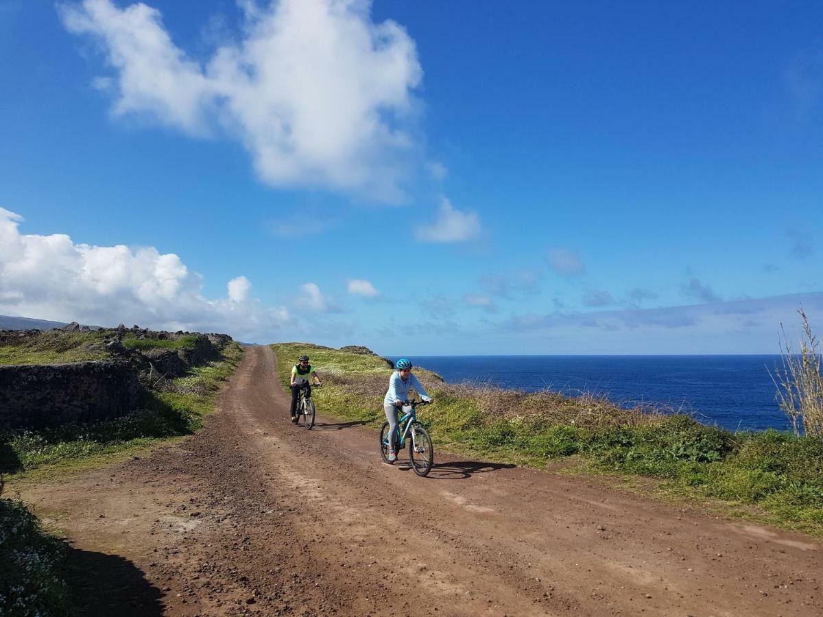Seaside Azores Villa With Natural Pool, Terrace & Barbecue Capelas Ngoại thất bức ảnh