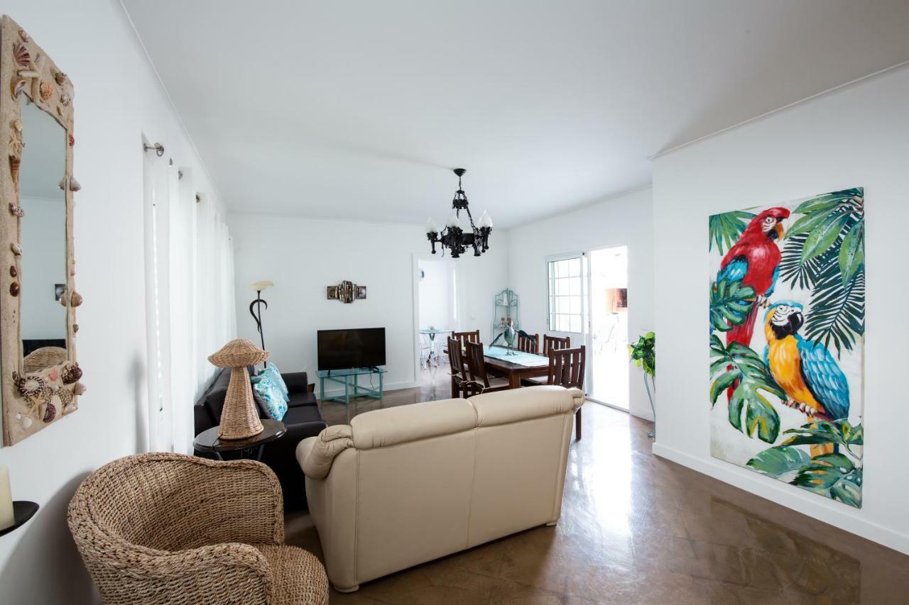 Seaside Azores Villa With Natural Pool, Terrace & Barbecue Capelas Ngoại thất bức ảnh