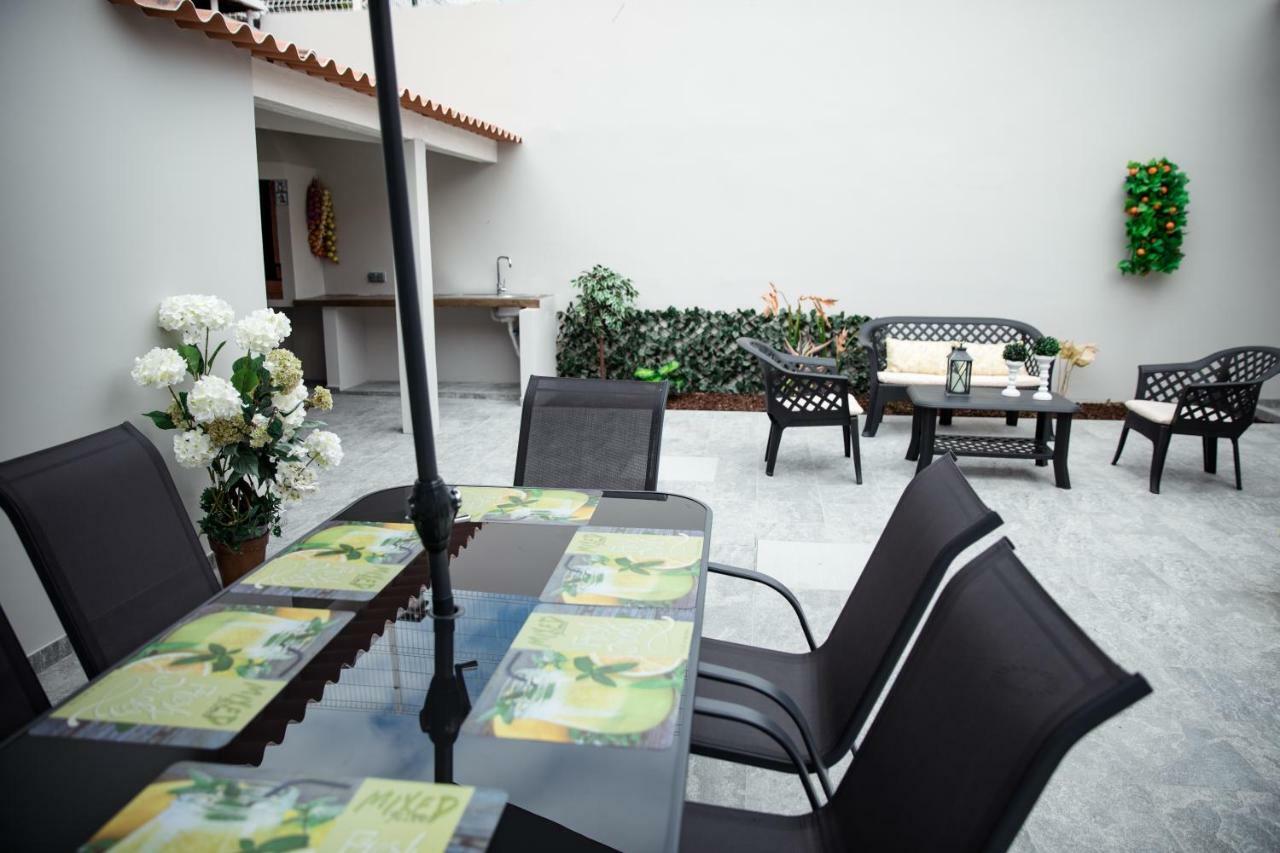 Seaside Azores Villa With Natural Pool, Terrace & Barbecue Capelas Ngoại thất bức ảnh